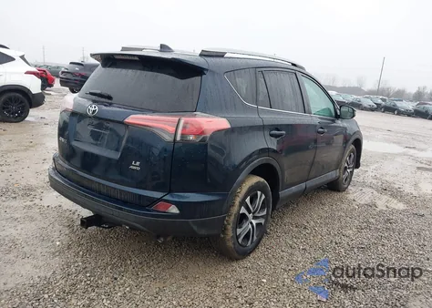 2018 Toyota Rav4 Le z USA, uszkodzony, nr VIN 2T3BFREV6JW761449